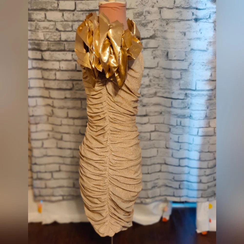 Stunning gold on gold Zum Zum vintage 80s ruched Body Con mini Dress poufy  SM_7
